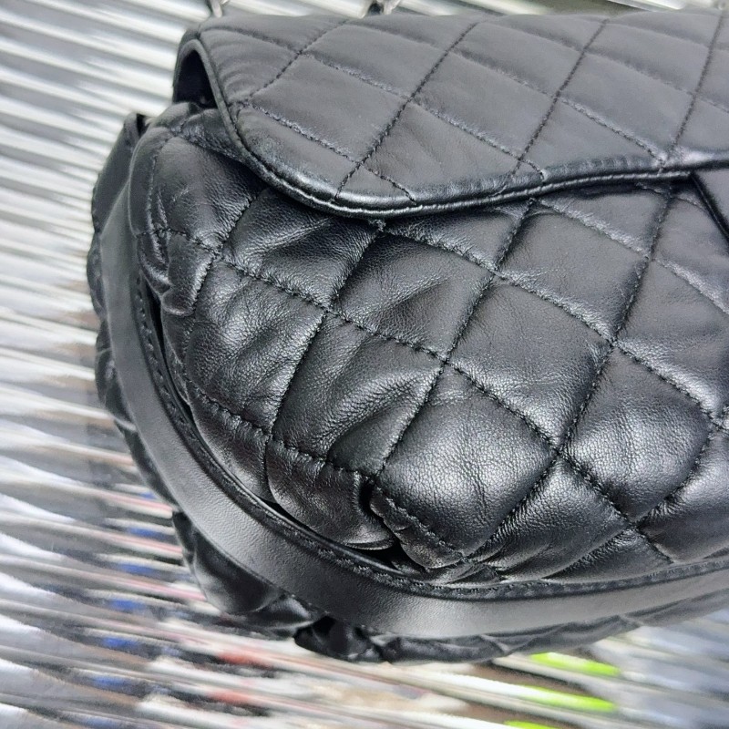 Chanel 香奈兒 黑銀泡芙鏈條包翻蓋 肩背包 18開-6