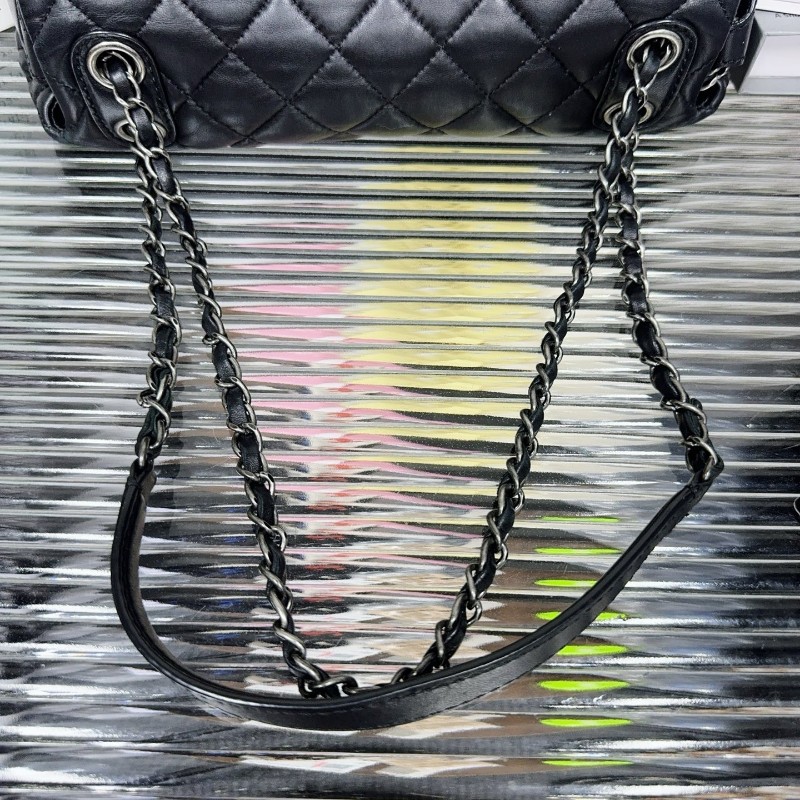 Chanel 香奈兒 黑銀泡芙鏈條包翻蓋 肩背包 18開-11