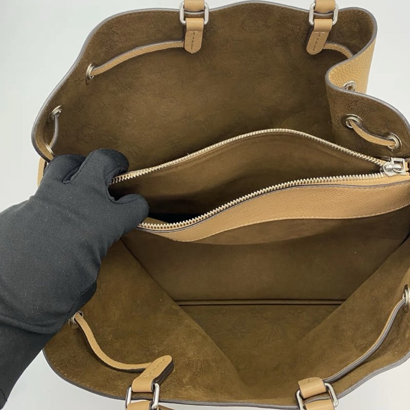 LV 鏤空夜透月光女神Bella手提肩背斜背水桶包 芯片款 32*23*13 98新配件塵袋-2