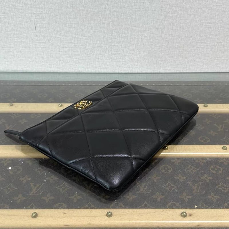 CHANEL黑金菱格紋19bag手拿包 18*20 98新配件塵袋-2