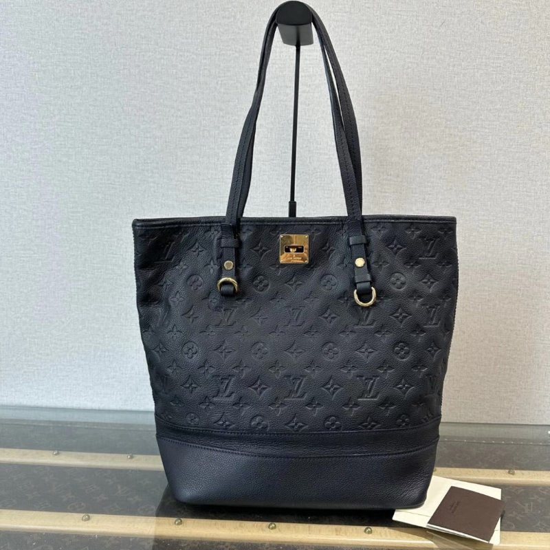 LV 黑金老花壓紋牛皮肩背托特包 27*32*14 98新 配件購證-0