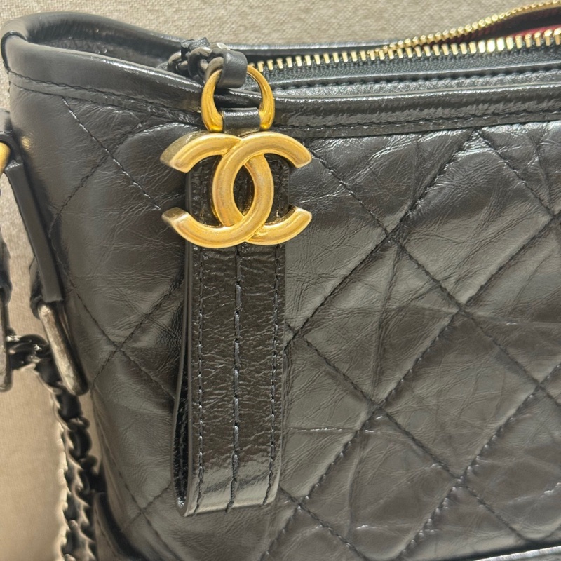 CHANEL黑色流浪包新中號-8