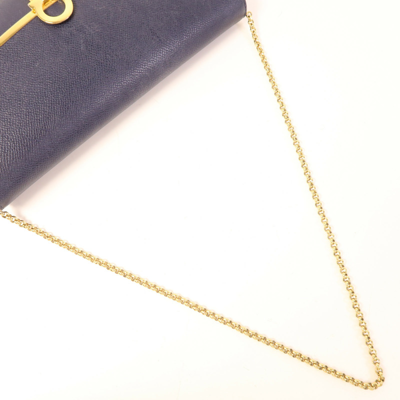 Salvatore Ferragamo 牛皮皮革Clutch Bag金扣鏈帶肩背袋-4