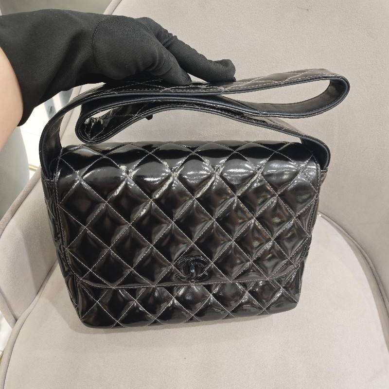 香奈兒/Chanel 4開 Vintage 黑色菱格漆皮單肩相機包 漆皮亮面soblack 肩背包-11