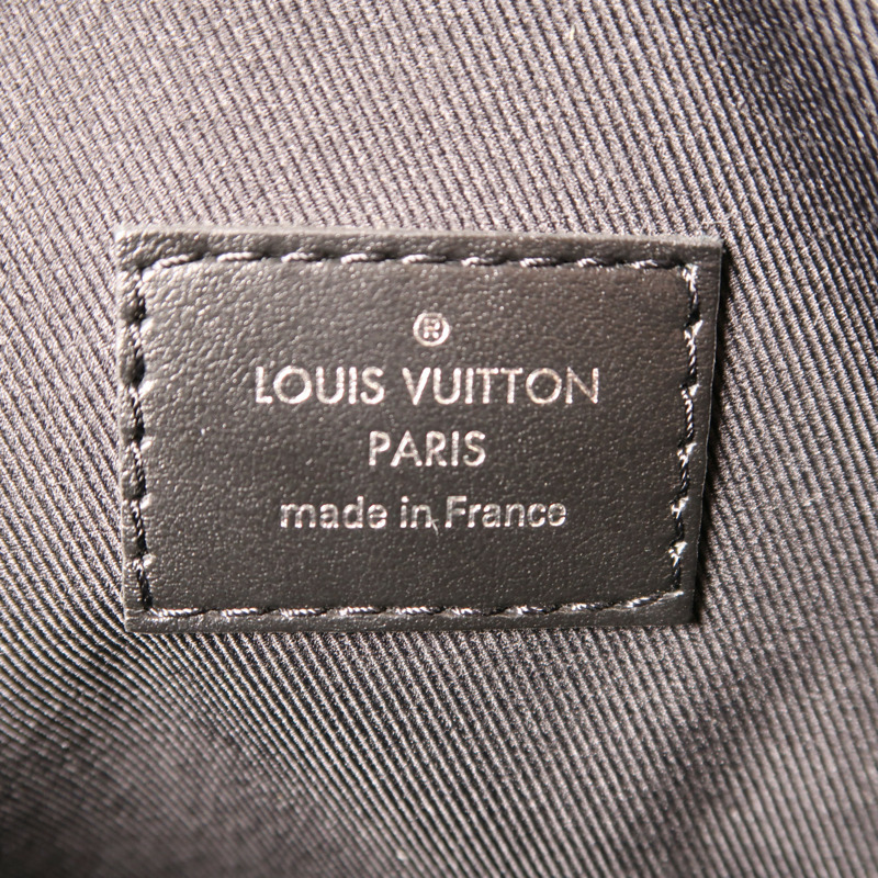 LOUIS VUITTON Monogram Eclipse Soft Trunk肩背袋-5