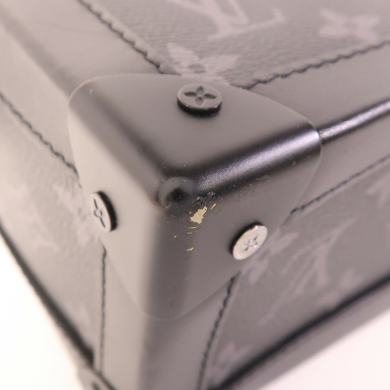 LOUIS VUITTON Monogram Eclipse Soft Trunk肩背袋-10