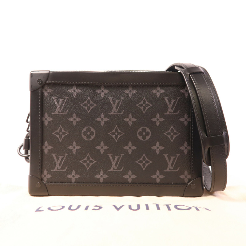 LOUIS VUITTON Monogram Eclipse Soft Trunk肩背袋-11