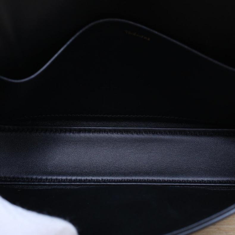 Triomphe 凱旋門 金屬鎖扣 橫版 肩背包 20 肩帶款 黑色 皮革C 金扣-5