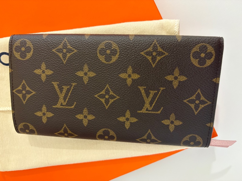 LV 老花豆豆長夾 尺寸19*12*2 閒置近新-3