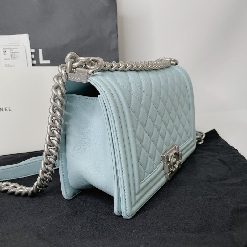 CHANEL 菱格紋光滑牛BOY 25-3