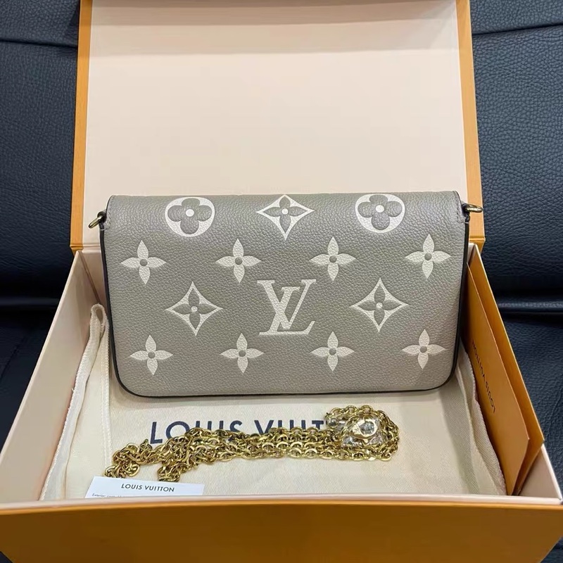 新款芯片款！近全新品 Louis Vuitton 三合一 大象灰 鏈條包-1