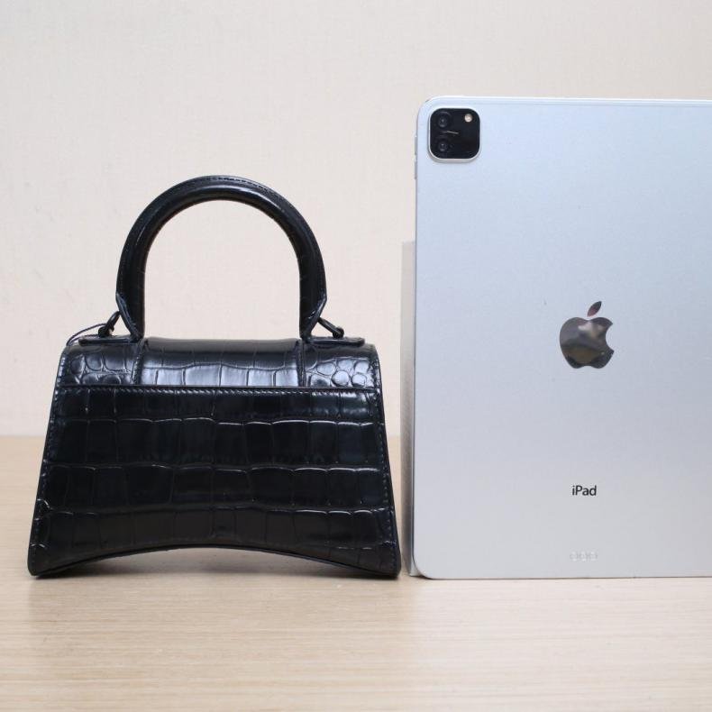 Hourglass 沙漏 XS碼 鱷魚壓紋 黑色 皮革C Lisa同款 黑扣-1