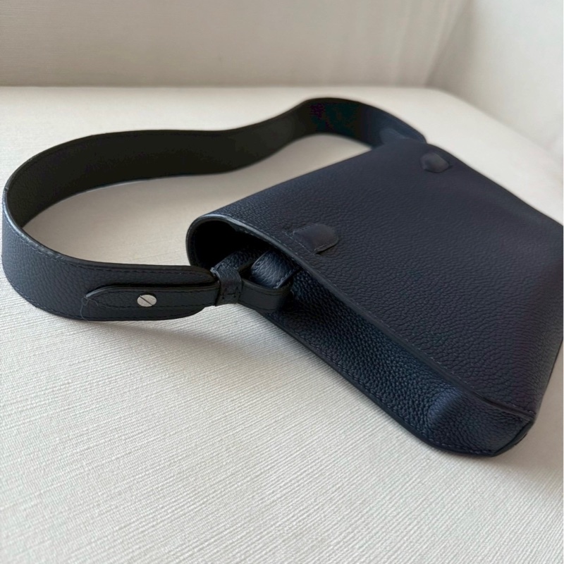 HERMÈS 愛馬仕 Kelly Depeches 25 手拿包 經典優雅 稀有收藏-6