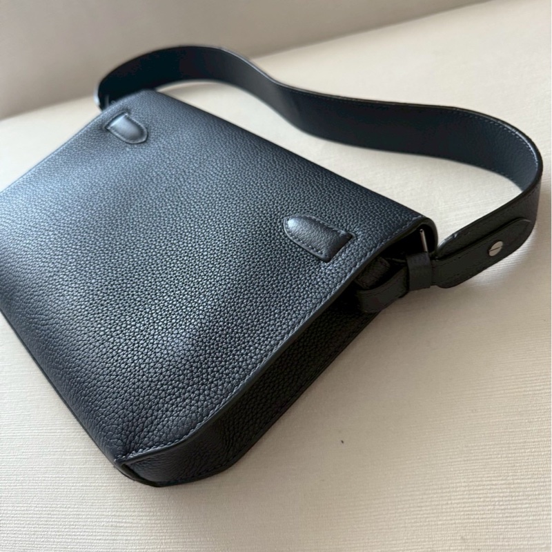 HERMÈS 愛馬仕 Kelly Depeches 25 手拿包 經典優雅 稀有收藏-7