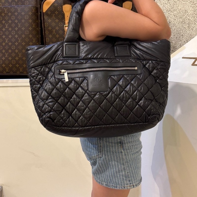 Chanel 黑尼龍布大購物包 cocoon-2