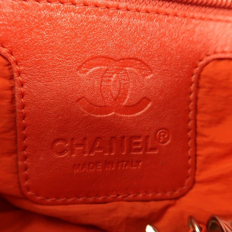 CHANEL 尼龍Coco Cocoon銀扣肩背袋-5