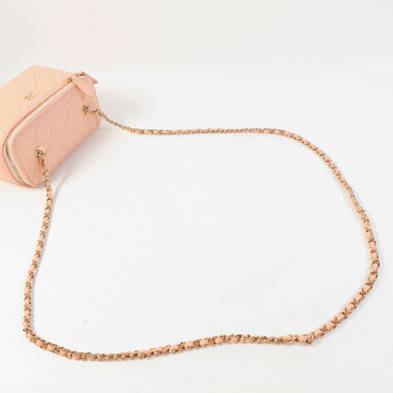 CHANEL 牛皮皮革Vanity Case金扣鏈帶肩背袋-4