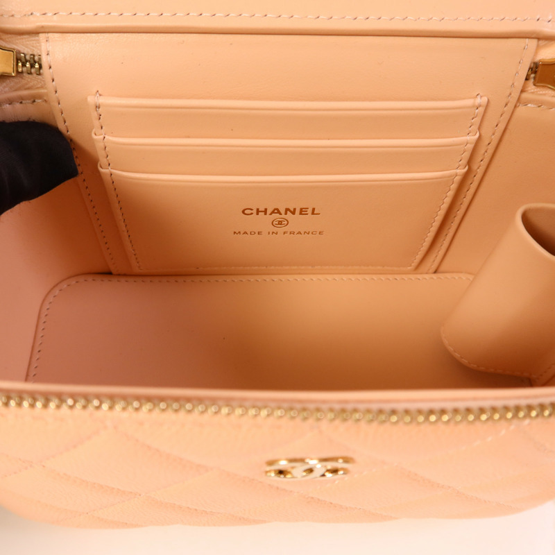 CHANEL 牛皮皮革Vanity Case金扣鏈帶肩背袋-5