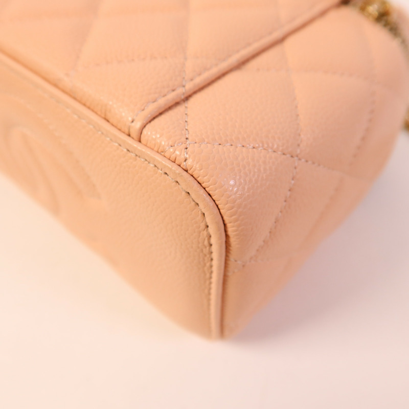 CHANEL 牛皮皮革Vanity Case金扣鏈帶肩背袋-11