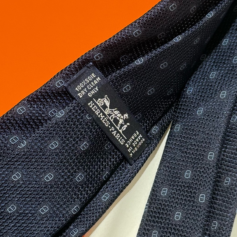 Hermes 男裝 深藍色豬鼻圖案真絲領呔-1