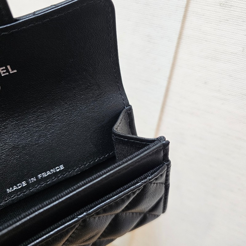 [ 黑釦好物品況優❣️] Chanel香奈兒黑釦菱格零錢卡包-9