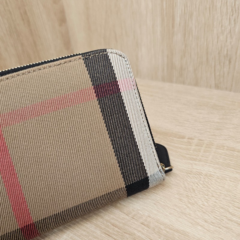 [絕版品出清🫢] Burberry經典格紋黑牛皮拉鏈長夾-8