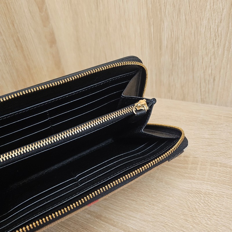 [絕版品出清🫢] Burberry經典格紋黑牛皮拉鏈長夾-9