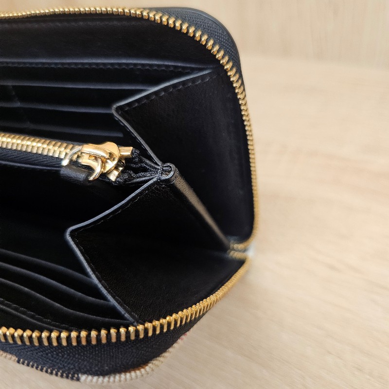 [絕版品出清🫢] Burberry經典格紋黑牛皮拉鏈長夾-11