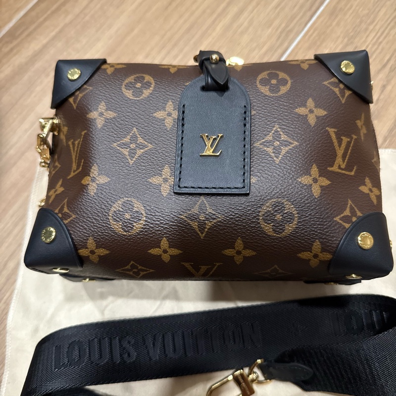 LV軟盒子便當盒M45571-1