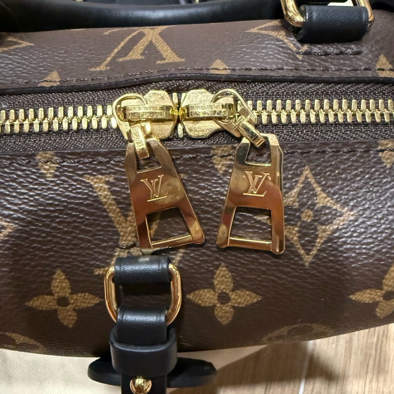 LV軟盒子便當盒M45571-15