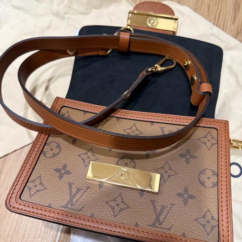 LV達芙妮LOUIS VUITTON/側背包//M44580-4