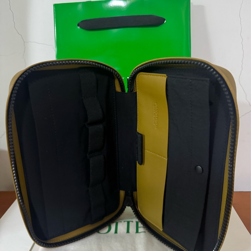 BV 多功能包包-3