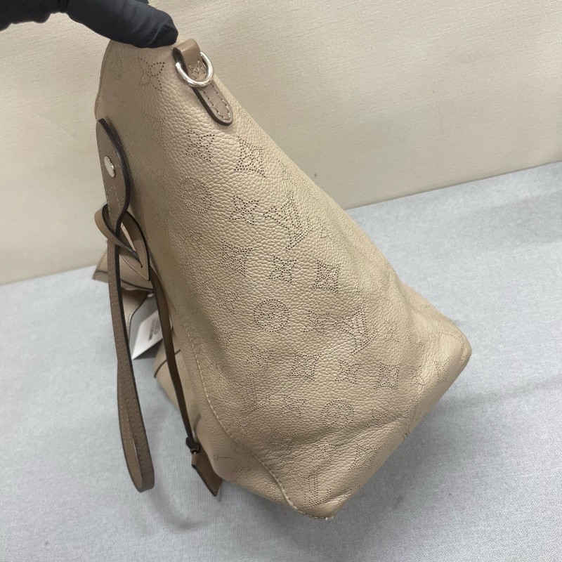 LV路易威登 大象灰月光女神托特包-2