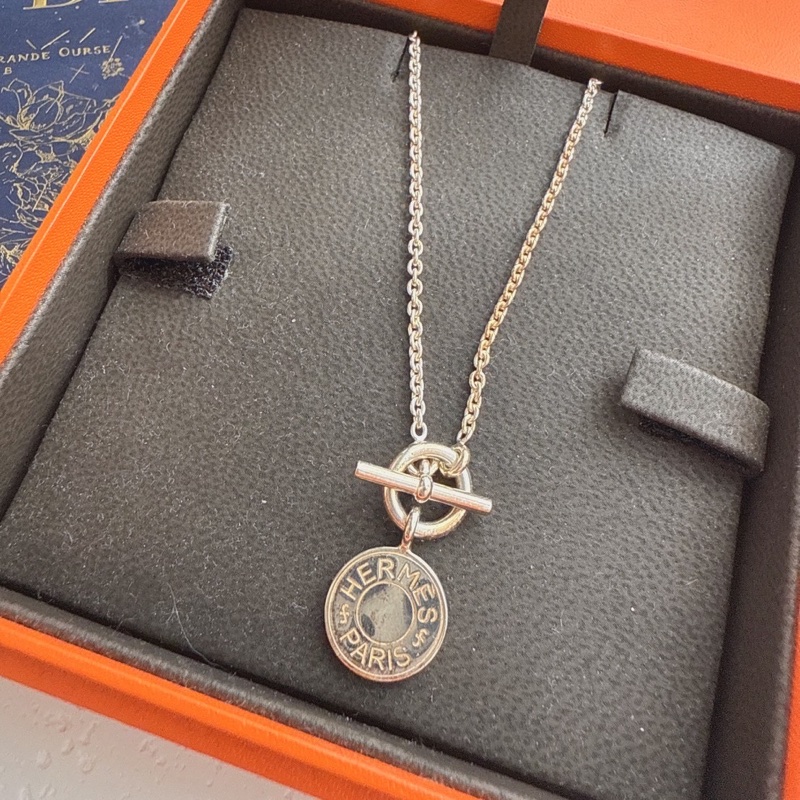 HERMES 經典銀牌項鍊-0