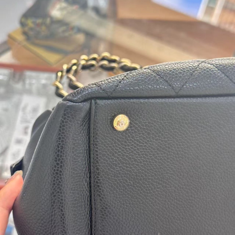 Chanel ptt 黑金荔枝牛皮托特包🉑肩背 #98閒置新 #耐操耐用大容量-13