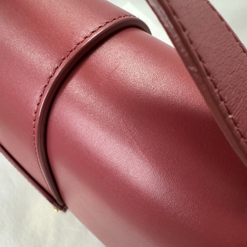 迪奧Dior Montaigne  30 粉金 24*17*8-9