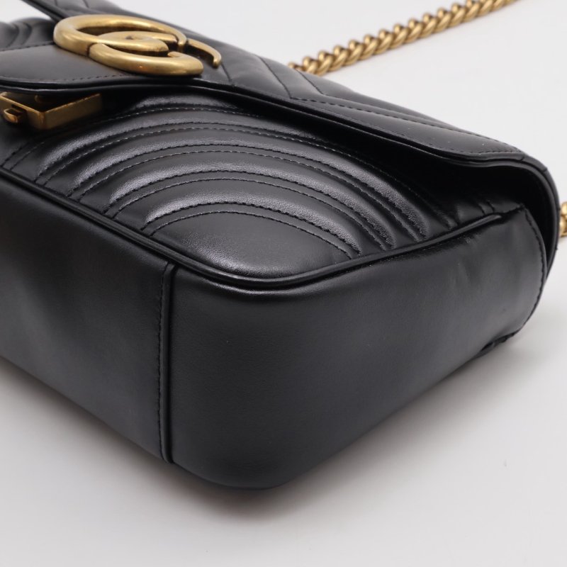 GUCCI Marmont Matelasse斜背包 - 26小號黑金-5