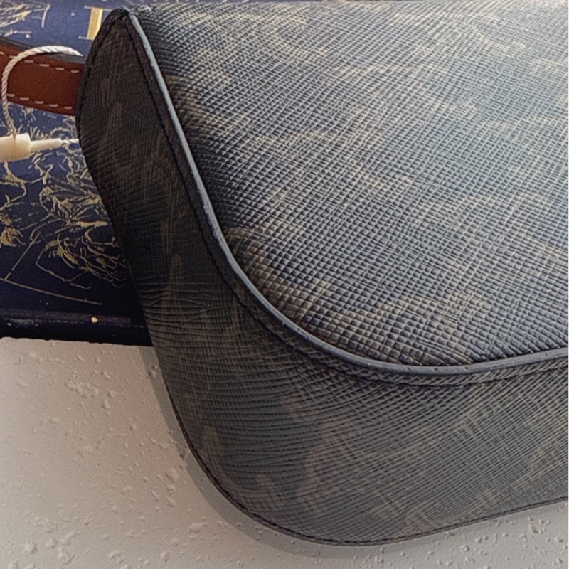 Celine 老花凱旋門腰包-5