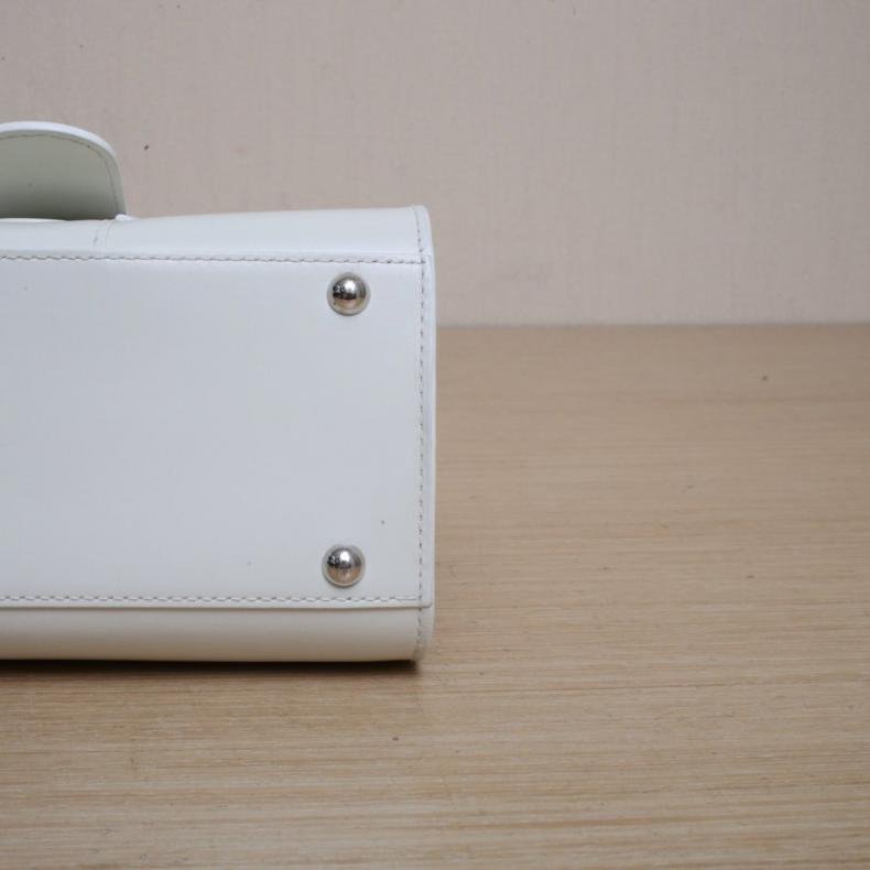 Glossy Mini 20白色皮革C 銀扣-3