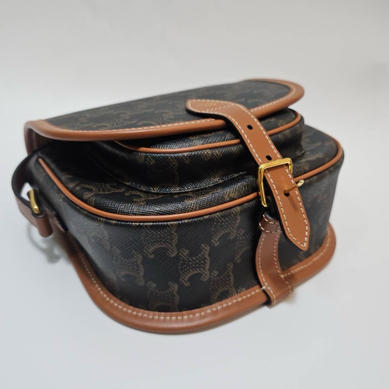 Celine PVC咖牛皮邊中號馬鞍斜背包-6