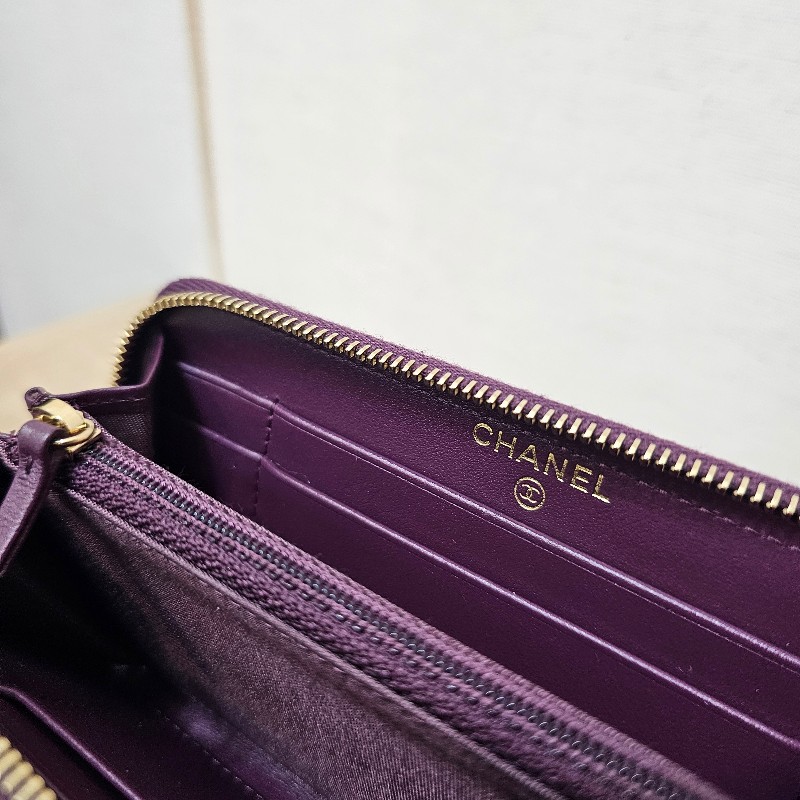 Chanel紫羊皮金釦19系列拉鏈中夾-14
