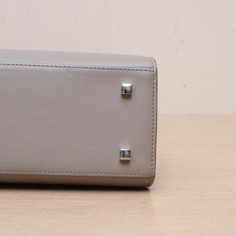 SWIFT皮 Tempete 中號 灰色 皮革C 銀扣-3
