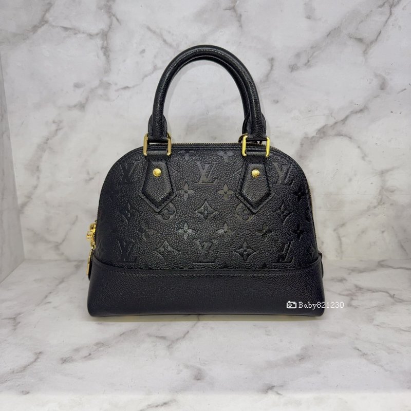 LV包包 黑牛皮壓紋Alma BB貝殼包M44829-0