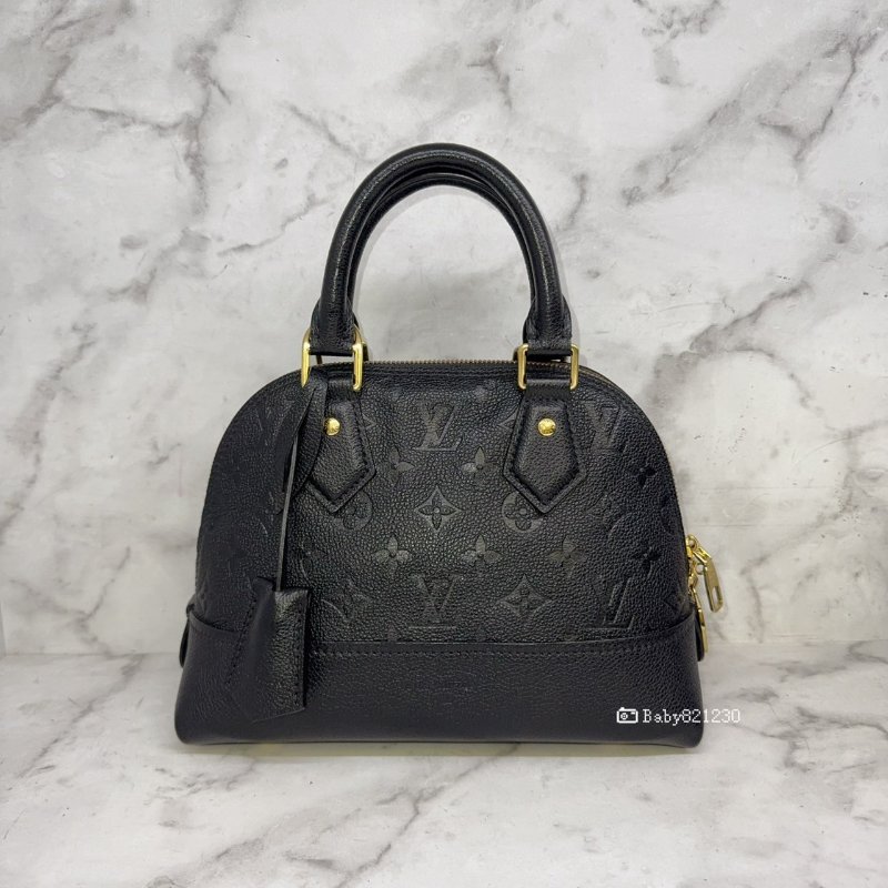 LV包包 黑牛皮壓紋Alma BB貝殼包M44829-5