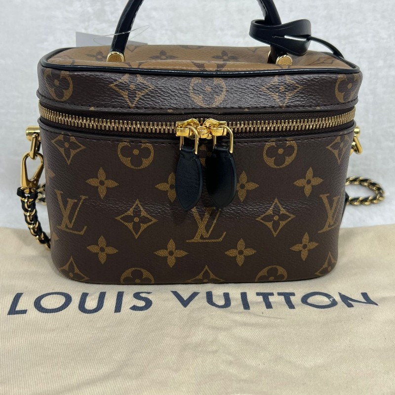 LV vanity case-3