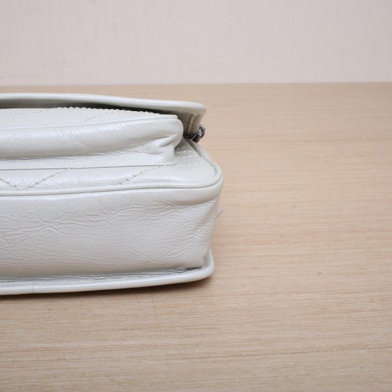 Niki Mini 21 D扣 米白色 皮革C 銀扣-3