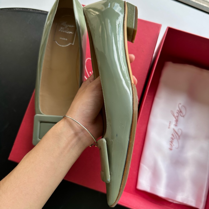Roger Vivier 鼠尾草綠方頭芭蕾平底鞋 Belle Vivier低跟鞋37 1/2-6
