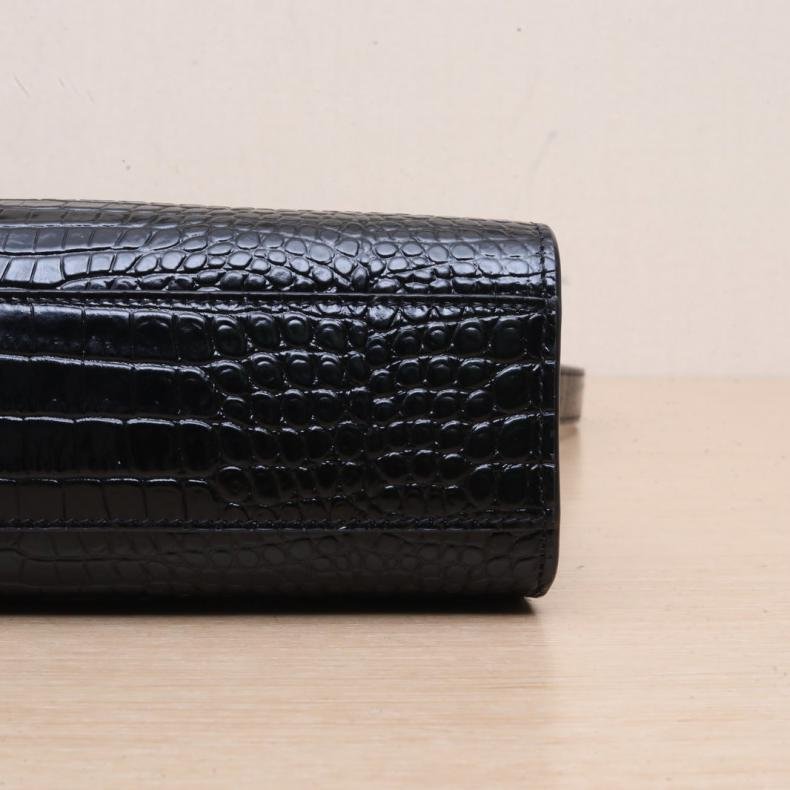 MANHATTAN 曼哈頓 BOX 中號 29 鱷魚壓紋 黑色 皮革C 金扣-3