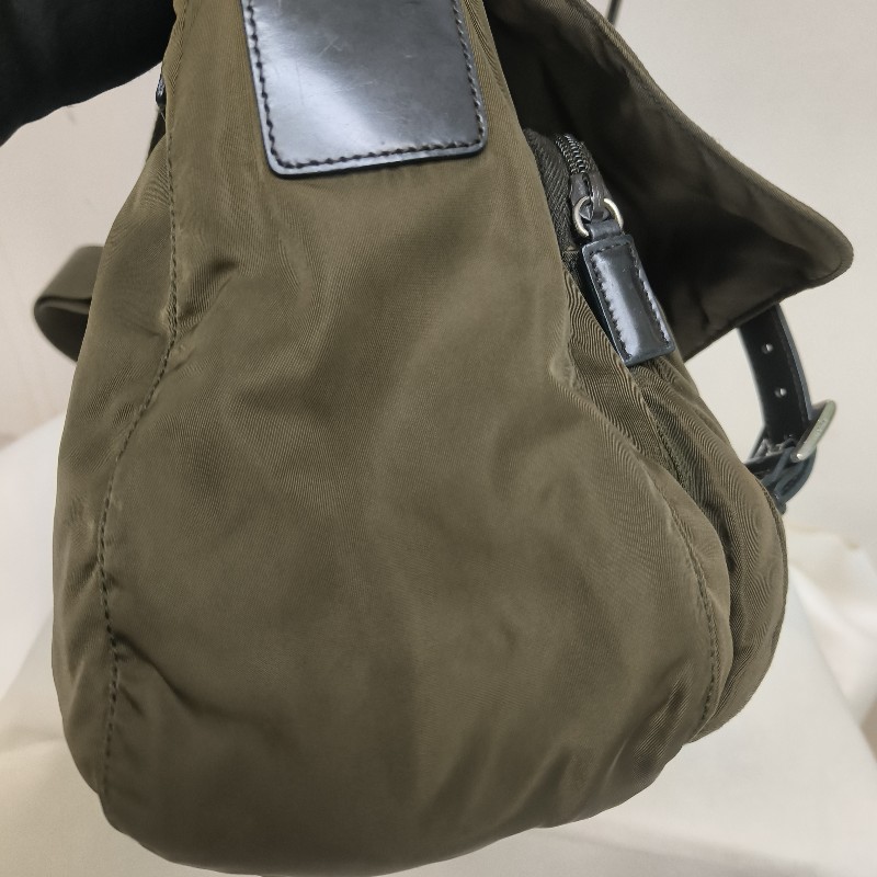 ㊣✨PRADA✨（附防塵袋）普拉達 墨綠色 帆布 皮革 口袋 郵差包 肩背包 斜背包 /二手包/二手精品🌳二手樹屋🌳-29