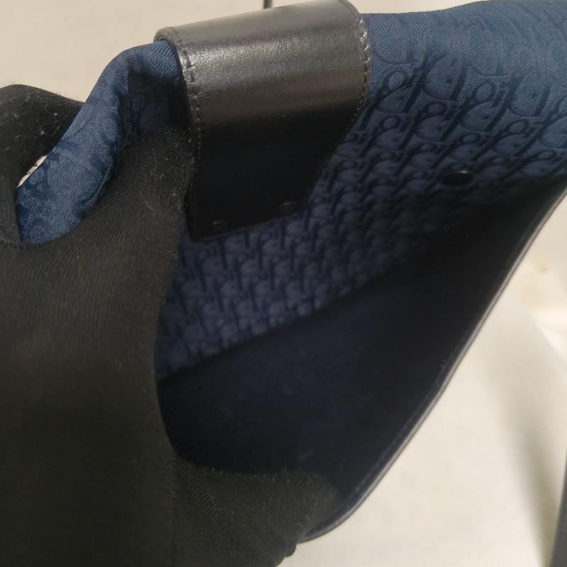 🔥衝破200銷售🔥【限時降價回饋至9/21】㊣✨Christian Dior✨迪奧 CD 深藍色 老花 刺繡 牛皮 肩背包 郵差包 信封包 斜背包/二手包/保證正品🌳二手樹屋🌳-22